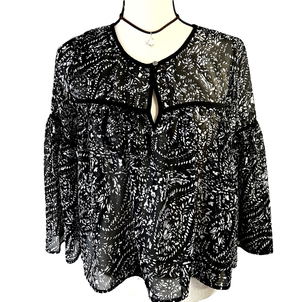 Lucky Brand Boho 3/4 Sleeves Sheer Flowy Top Black  XS
